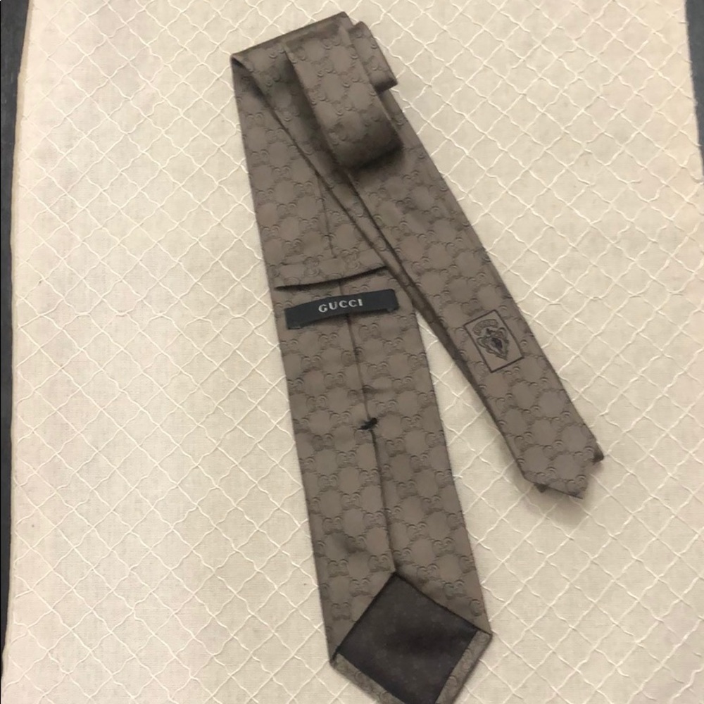 Tie - image 1